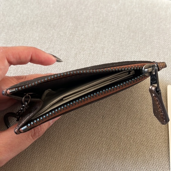 NWT Coach Card Case Metallic Bronze - Picture 5 of 5